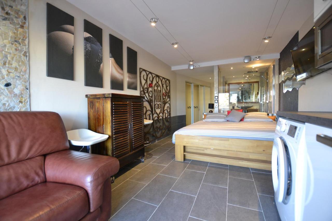 אגדה Studio Naturiste Captive Heliopolis Fg 13 מראה חיצוני תמונה